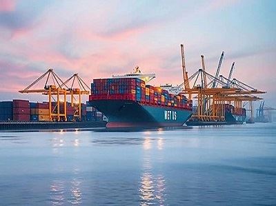 Обработка на извънгабаритни морски товари
